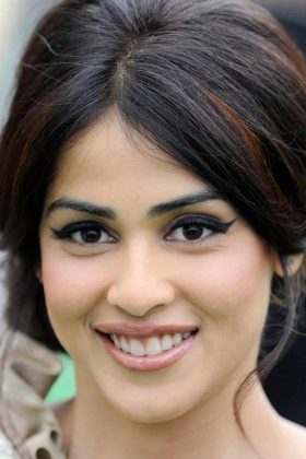 Дженелия Д’Суза