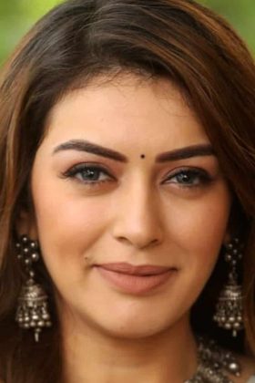 Хансика Мотвани