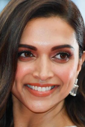 Дипика Падукон