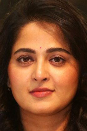 Анушка Шетти