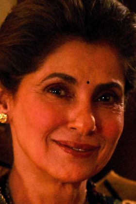 Димпл Кападиа