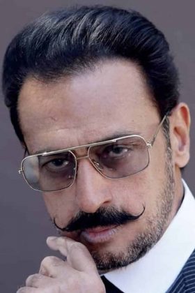 Гульшан Гровер