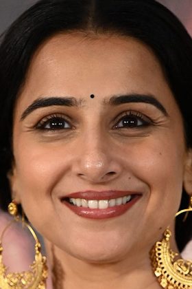 Видья Балан